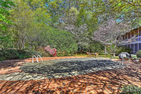 $945,000 | 3329 Rusty Court, Charlotte, NC 28227