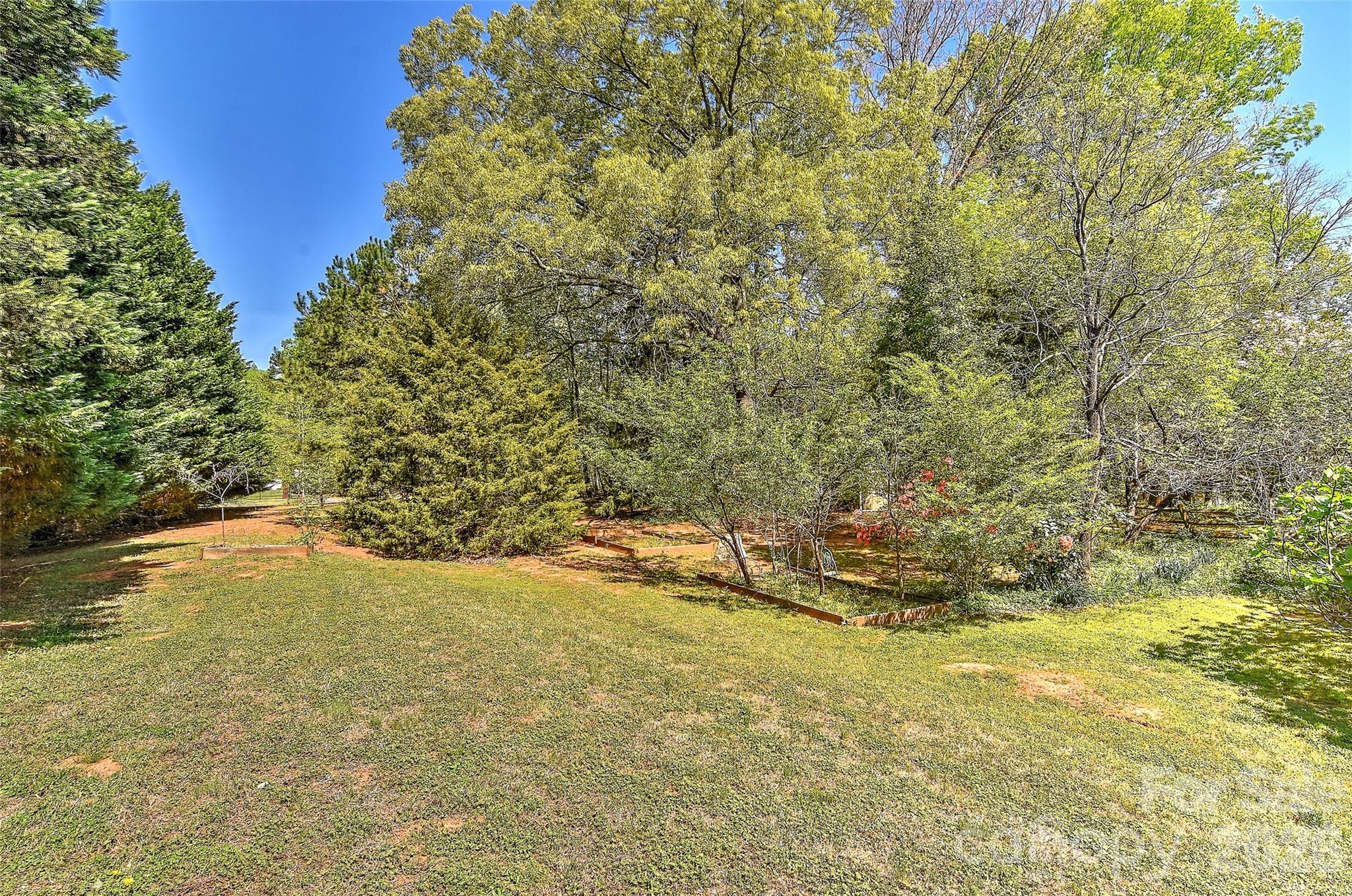 3329 Rusty Court Charlotte, NC 28227 - Photo 25 of 40