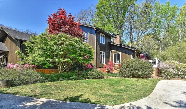 $945,000 | 3329 Rusty Court, Charlotte, NC 28227