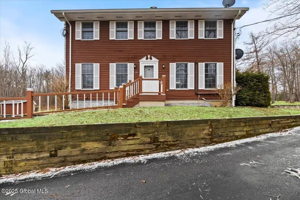 $895,000 | 155 Andrews Road, Carlisle, NY 12160