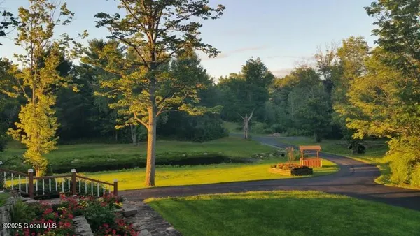 $895,000 | 155 Andrews Road, Carlisle, NY 12160