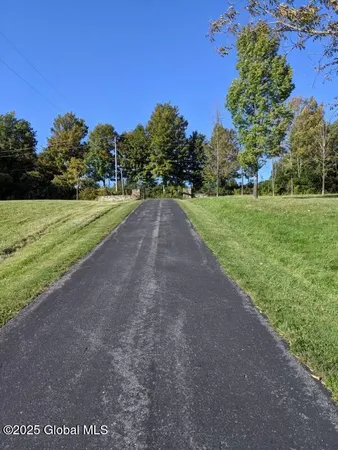 $895,000 | 155 Andrews Road, Carlisle, NY 12160