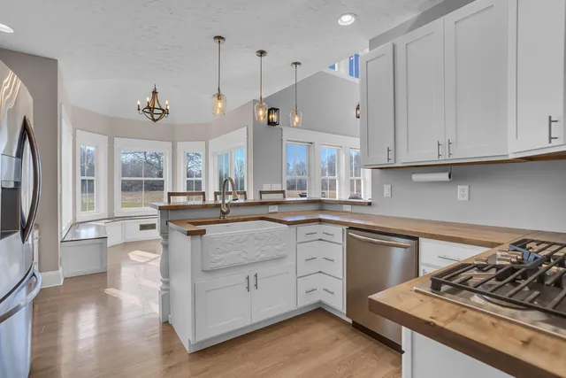 $439,999 | 6375 Buckman Road, Hanover, MI 49241