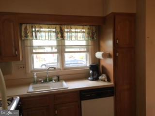 3625 Clarenell Road Baltimore, MD 21229 - Photo 3 of 26 Windows over sink/dishwasher