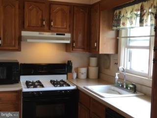 3625 Clarenell Road Baltimore, MD 21229 - Photo 4 of 26 gas cooking