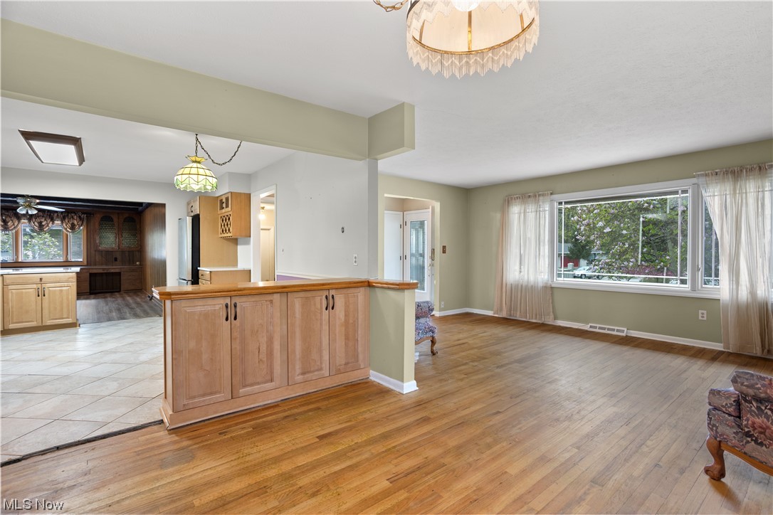 5610 Rousseau Drive Parma, OH 44129 - Photo 12 of 33 Gallery Image 12