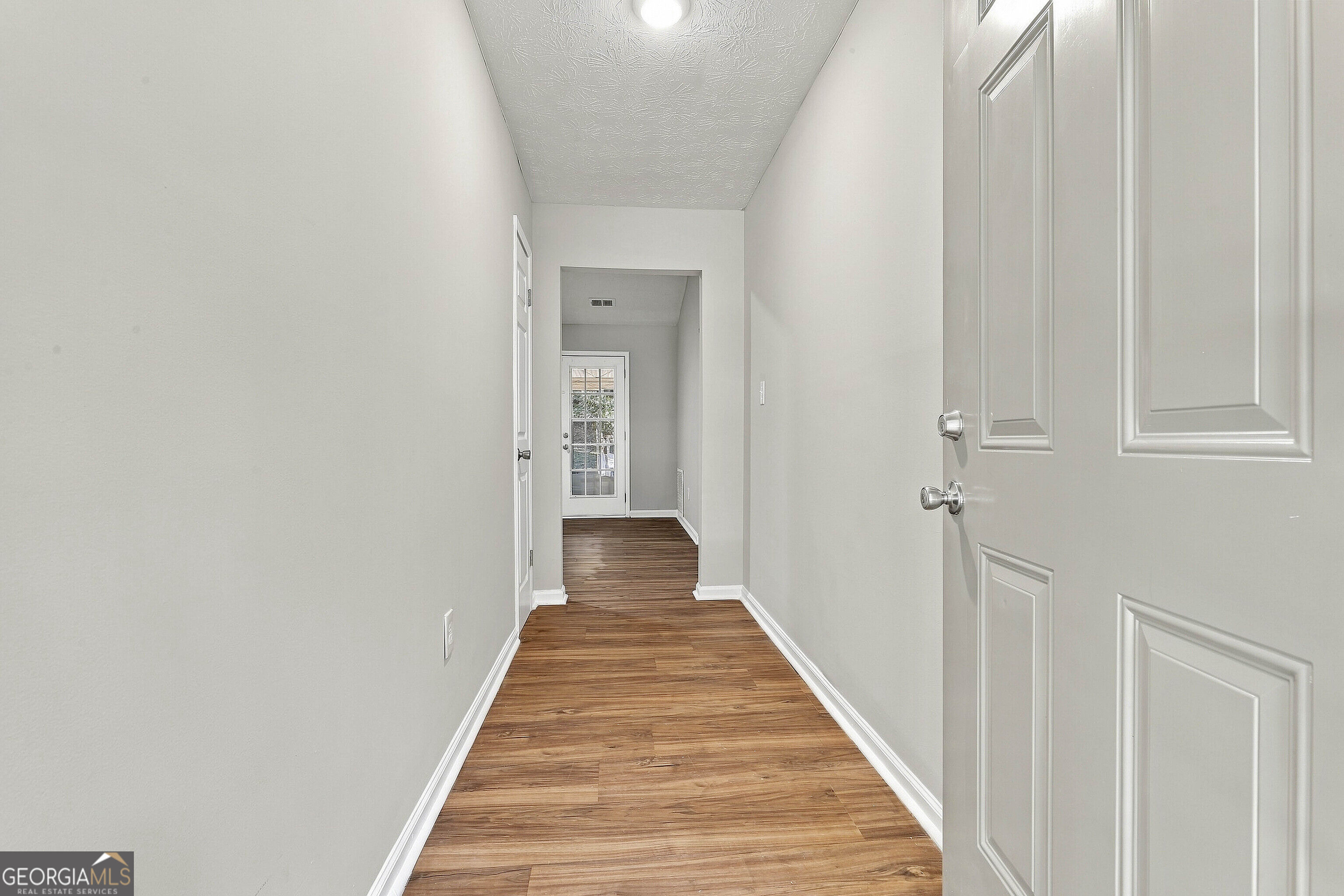 116 Richard Way Stockbridge, GA 30281 - Photo 6 of 36 Gallery Image 6