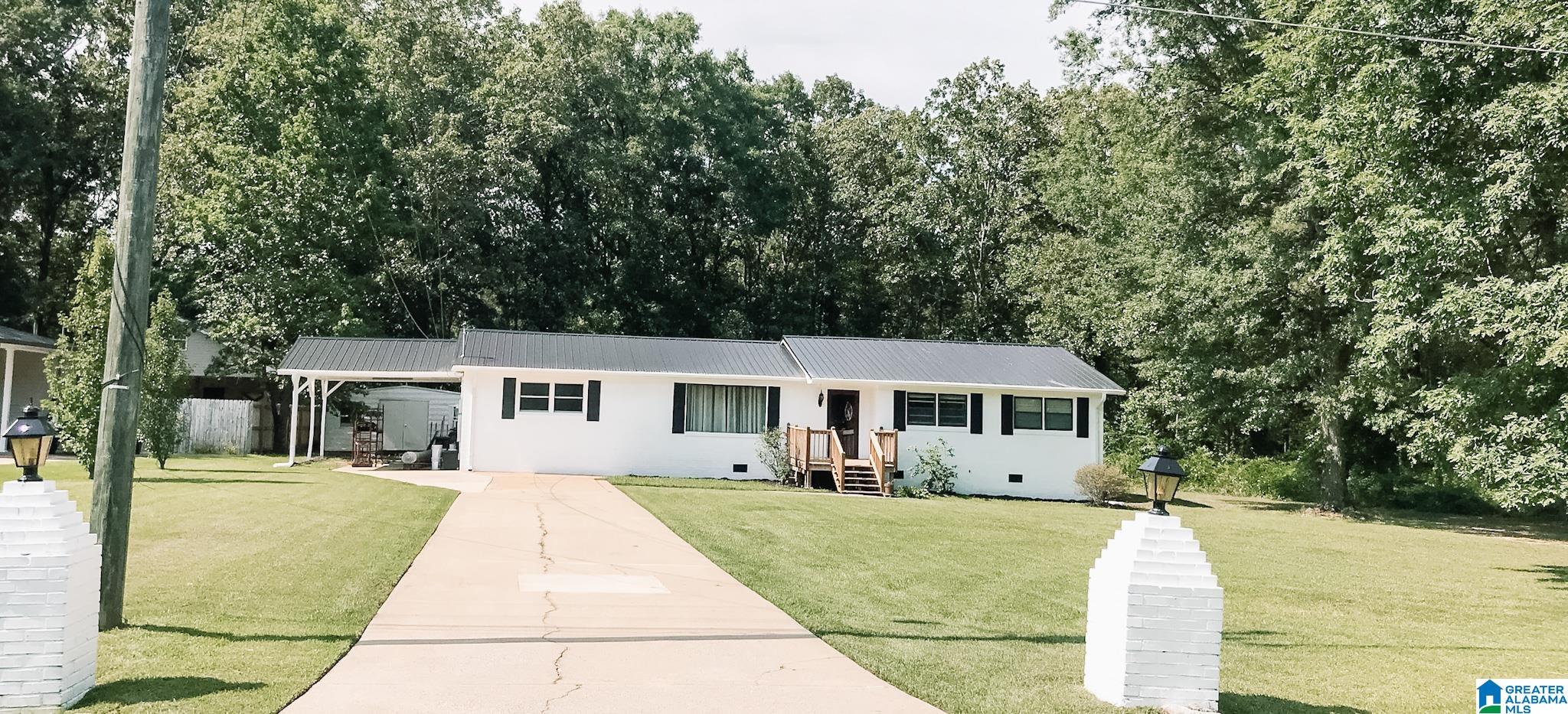 3651 Black Road Rainbow City, AL 35906 - Photo 2 of 28