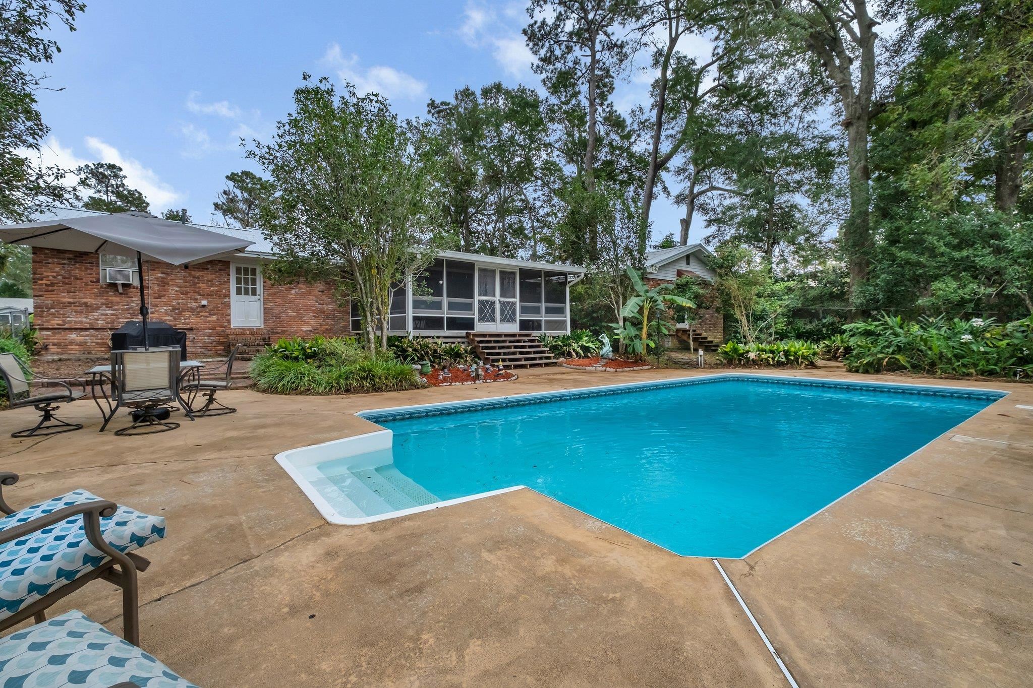 1090 Richardson Road Tallahassee, FL 32301 - Photo 4 of 36 Gallery Image 4
