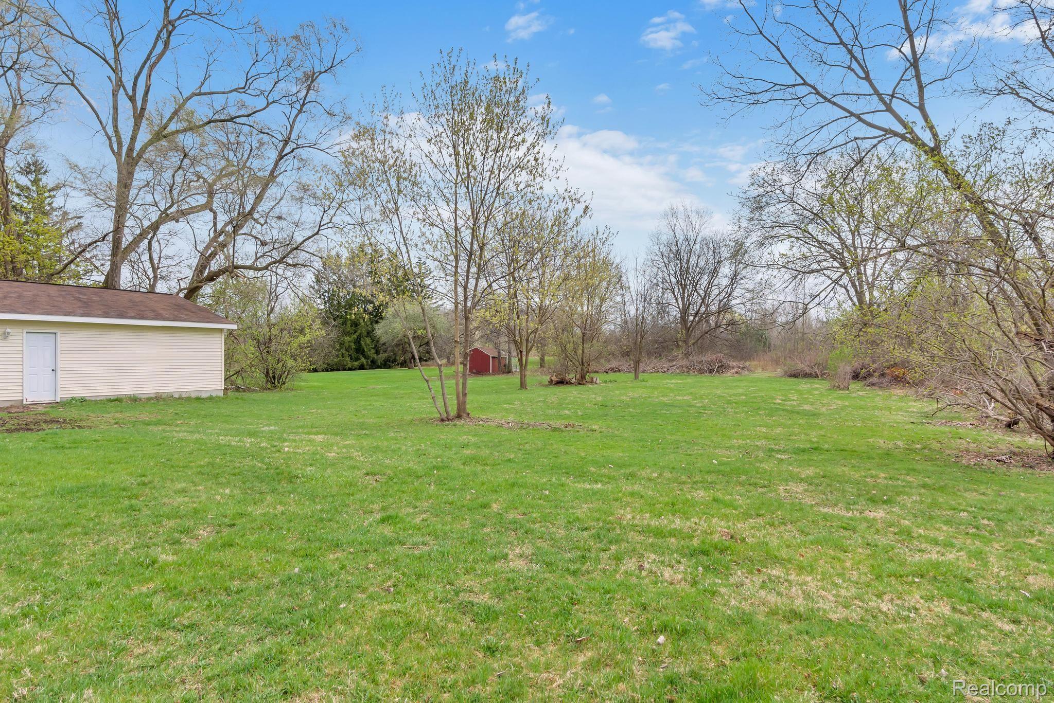 1048 Reid Road Grand Blanc, MI 48439 - Photo 41 of 50 Gallery Image 41