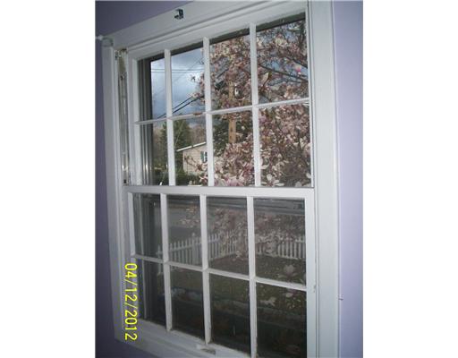 11 Worthington Road Warwick, RI 02889 - Photo 5 of 20 View.