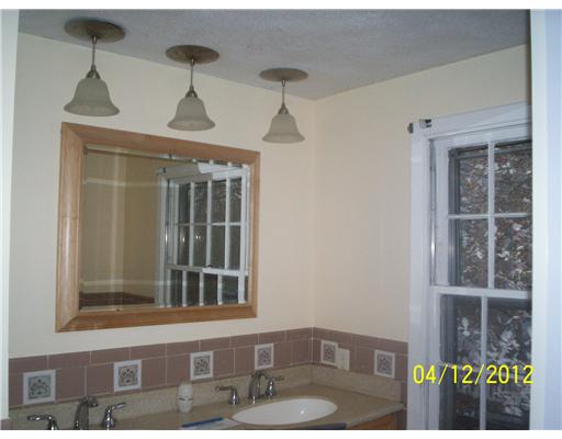 11 Worthington Road Warwick, RI 02889 - Photo 6 of 20 Master Bath/Spa.