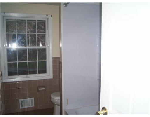 11 Worthington Road Warwick, RI 02889 - Photo 7 of 20 Master Bath/Spa.