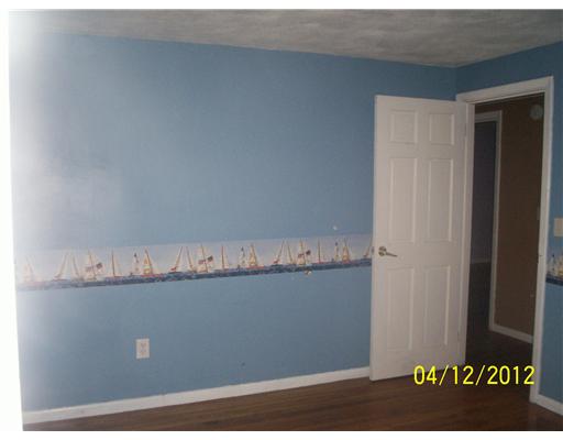 11 Worthington Road Warwick, RI 02889 - Photo 8 of 20 Bedroom.
