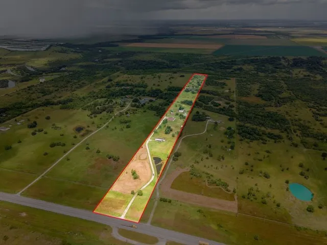 $699,900 | 24910 Farm To Market 2004, Angleton, TX 77515