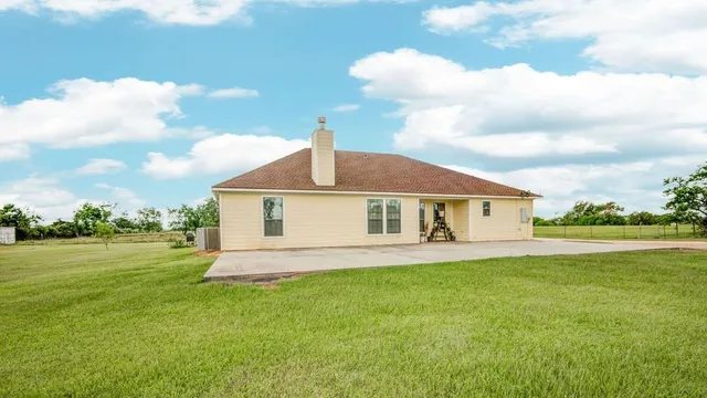 $699,900 | 24910 Farm To Market 2004, Angleton, TX 77515