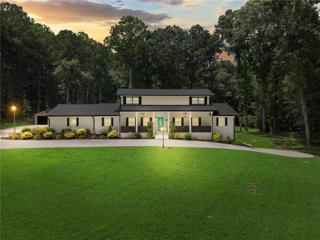 8890 Rum Ridge Jonesboro, GA 30236 - Photo 3 of 53 Gallery Image 3