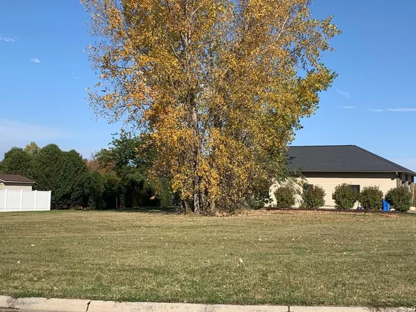 $62,000 | 2166 Maple Leaf Lane, Owatonna, MN 55060
