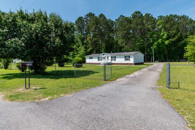 3180 Homestead Road Sumter, SC 29153 - Photo 3 of 55