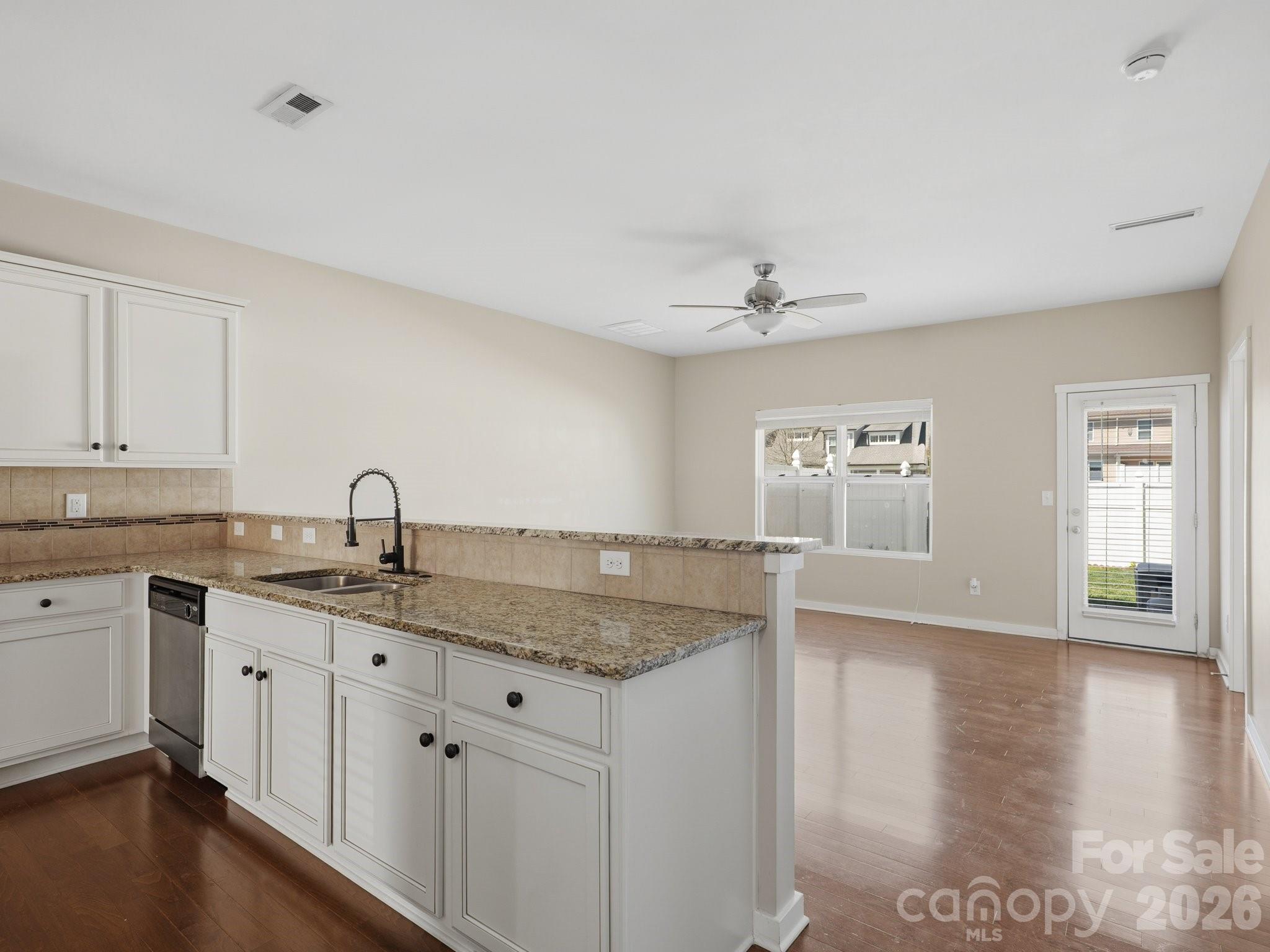 431 Battery Circle Clover, SC 29710 - Photo 8 of 37