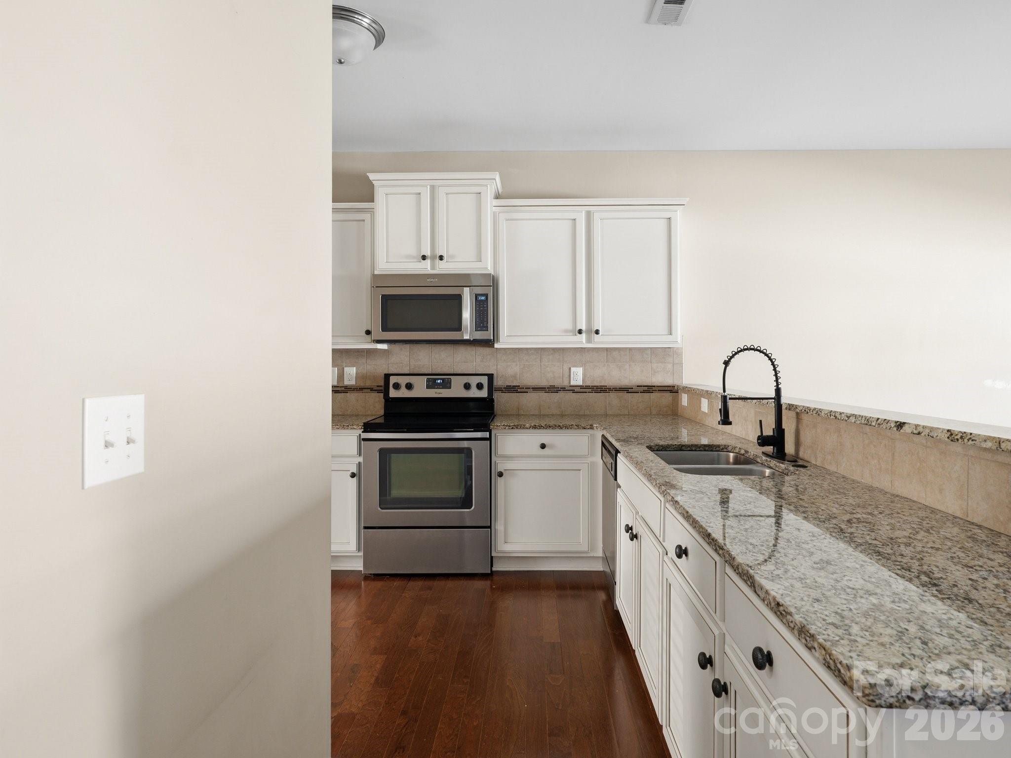 431 Battery Circle Clover, SC 29710 - Photo 10 of 37