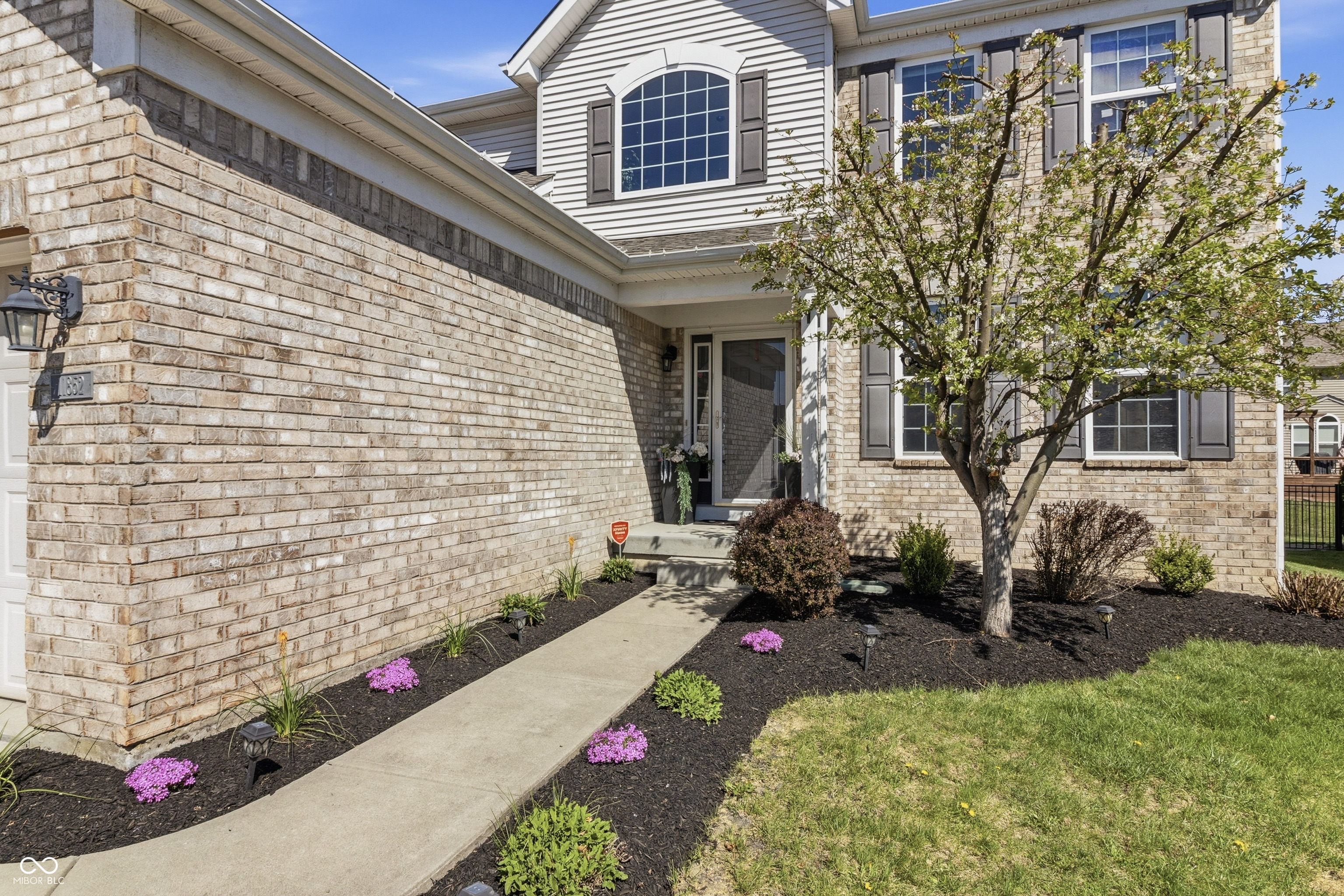 11852 Wynsom Court Fishers, IN 46038 - Photo 2 of 31