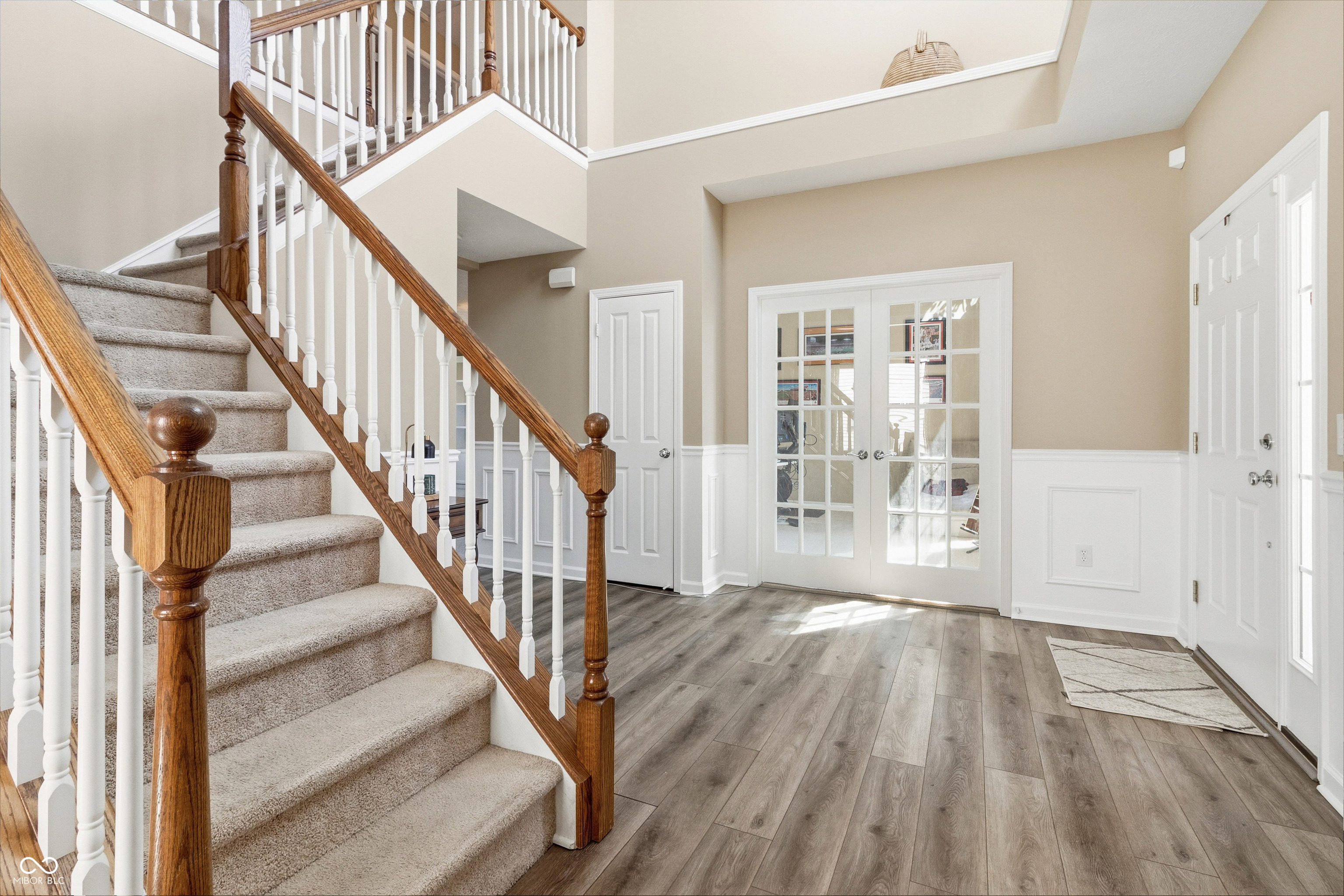 11852 Wynsom Court Fishers, IN 46038 - Photo 4 of 31
