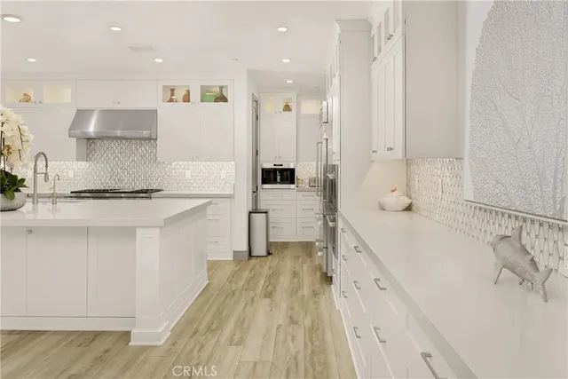 $6,590,000 | 10 Ocean Place, Seal Beach, CA 90740