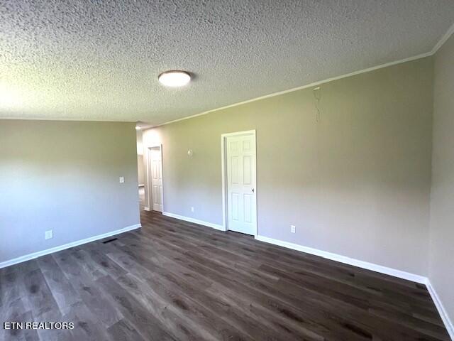 2388 River Road Kingston, TN 37763 - Photo 10 of 10 Room