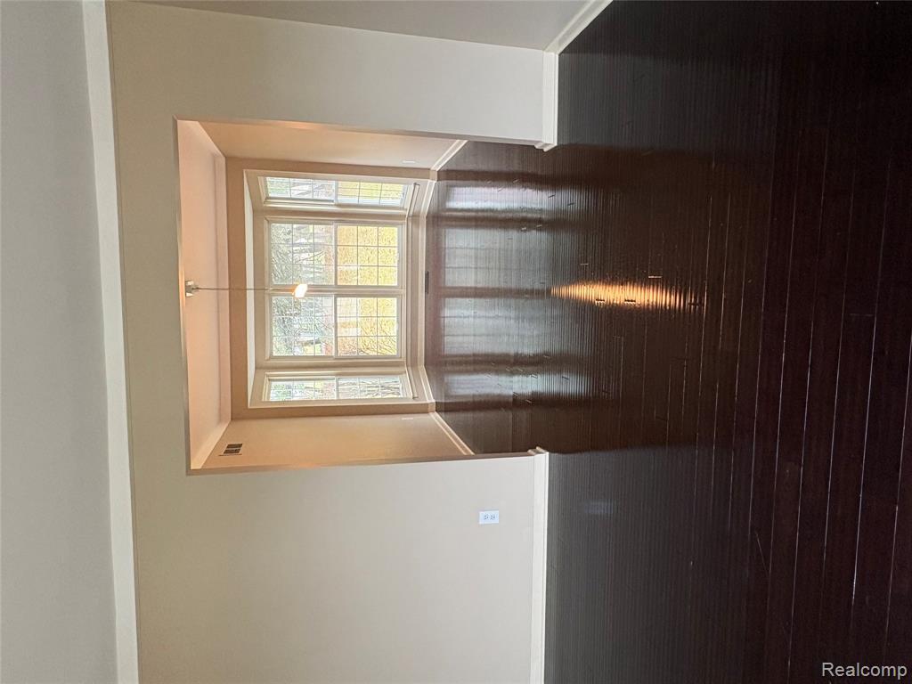 172 Parsons Lane Rochester, MI 48307 - Photo 6 of 24
