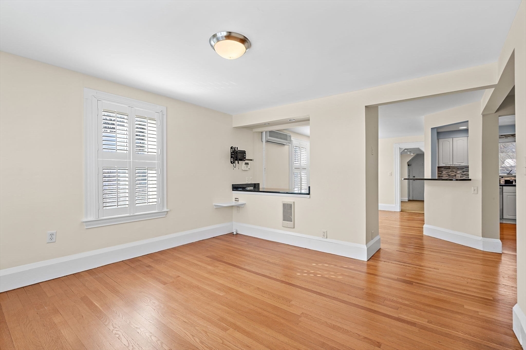 150 Hubbard Street, Unit B Concord, MA 01742 - Photo 5 of 17