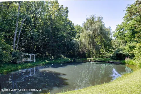 $1,050,000 | 455 Post Hill Road, Craryville, NY 12521