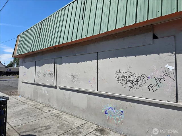 $225,000 | 1026 North 1st Street, Yakima, WA 98901