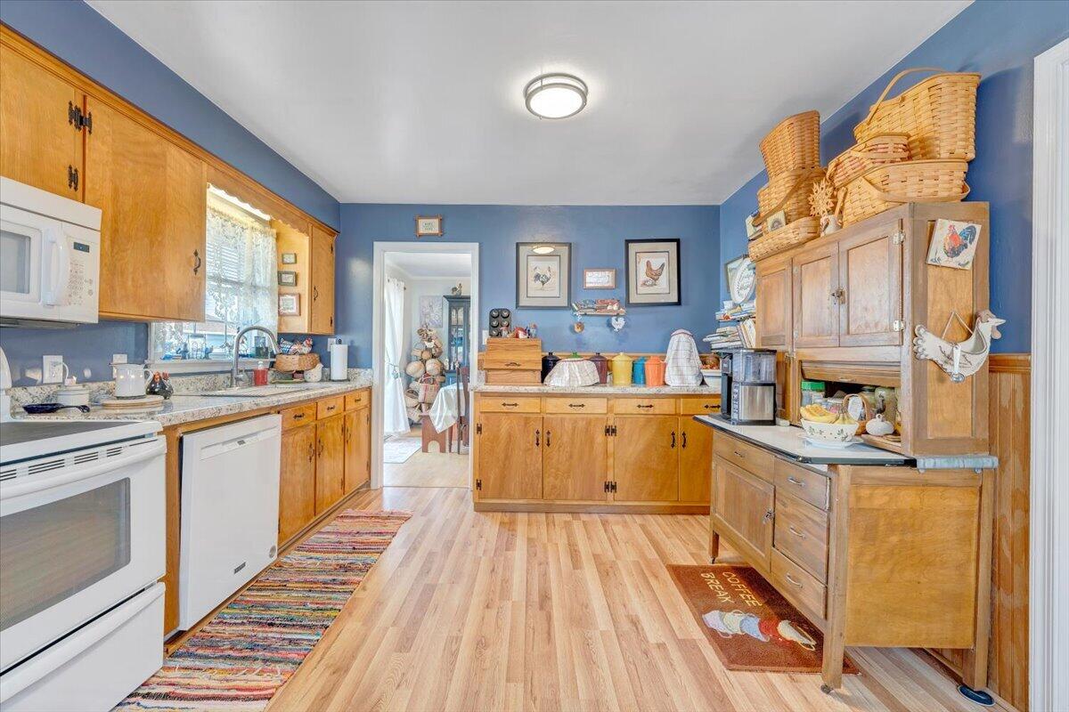 614 Santee Road Roanoke, VA 24019 - Photo 12 of 58 12-MIB04104