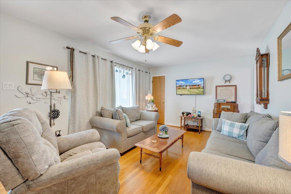 614 Santee Road Roanoke, VA 24019 - Photo 7 of 58 07-MIB04080