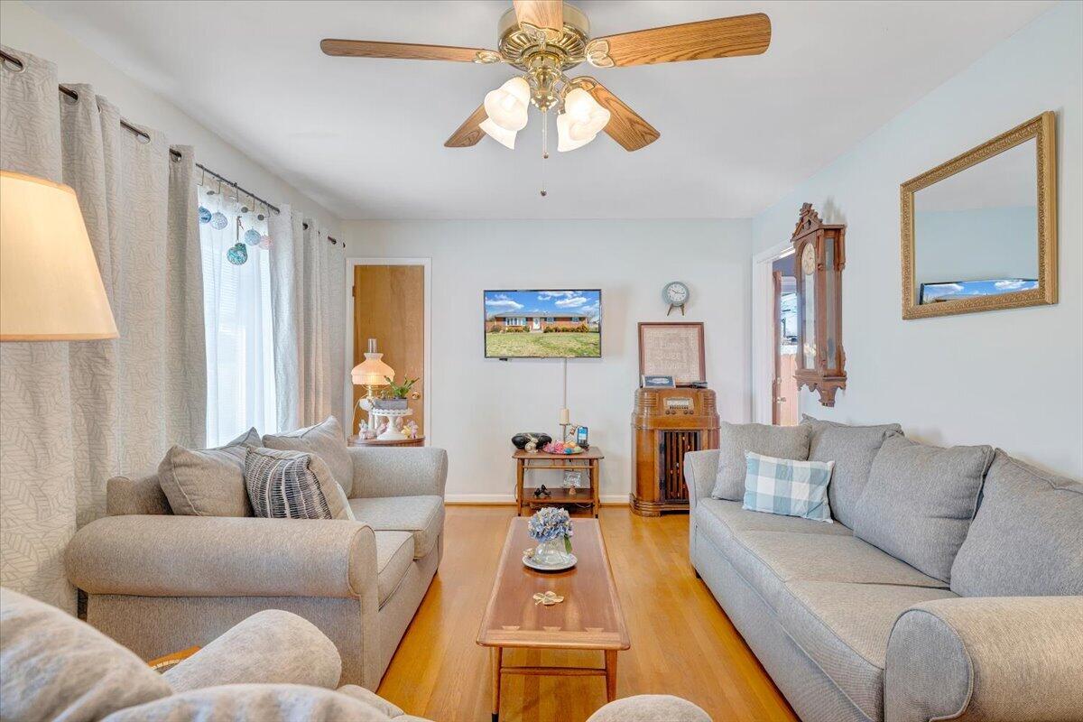 614 Santee Road Roanoke, VA 24019 - Photo 8 of 58 08-MIB04083