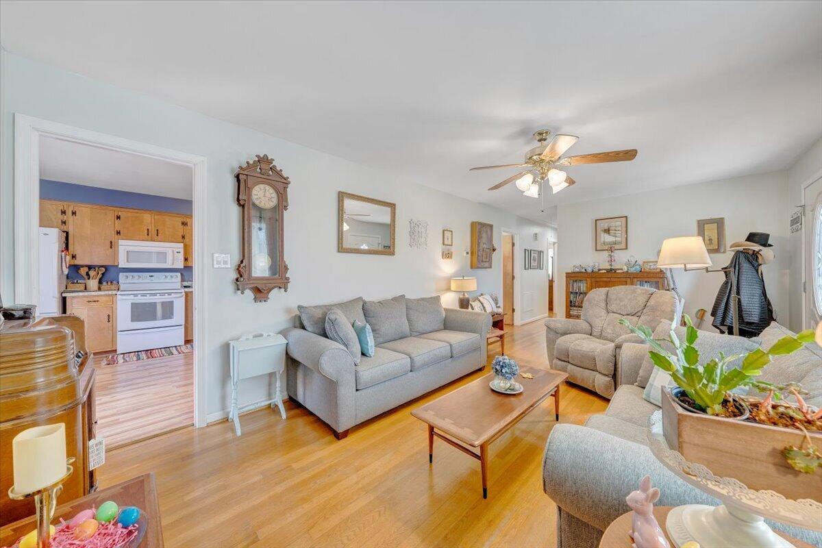 614 Santee Road Roanoke, VA 24019 - Photo 10 of 58 10-MIB04089