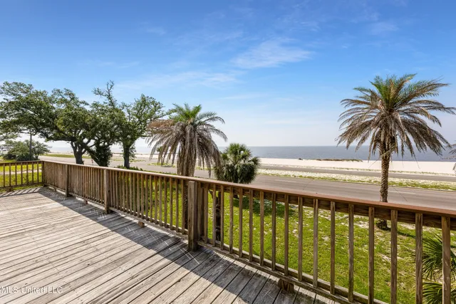 $434,000 | 800 West Beach Boulevard, Pass Christian, MS 39571