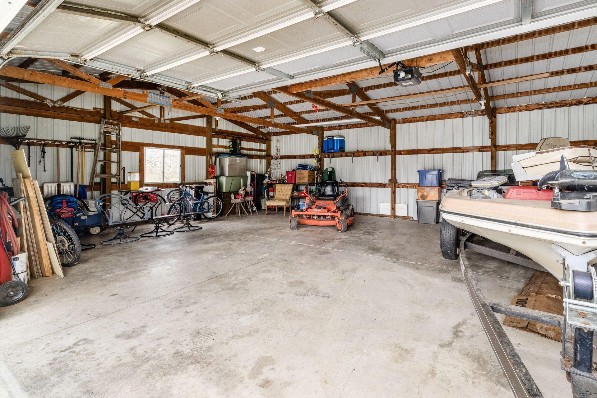 10950 Heimberger Road Northwest Baltimore, OH 43105 - Photo 4 of 45 Concrete Floor