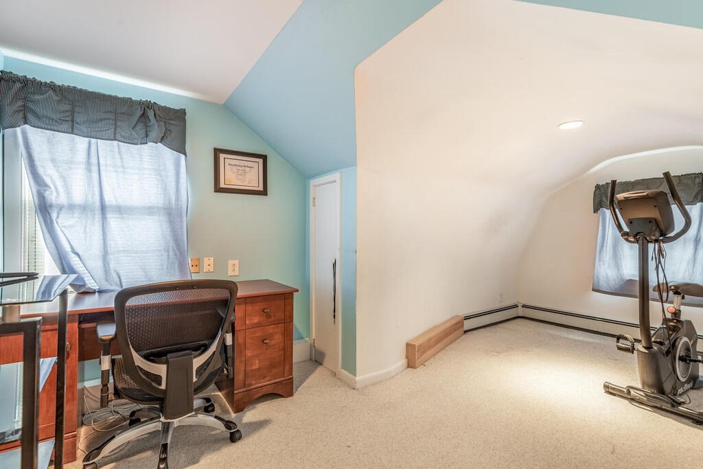 27 Leggs Hill Road Marblehead, MA 01945 - Photo 18 of 26 Gallery Image 18