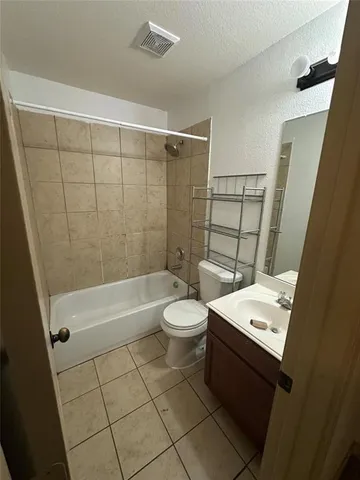 $2,100 | 3812 Vista Mar Drive, Fort Worth, TX 76040