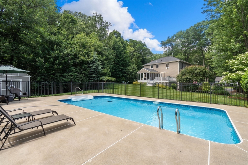2 Angelo Way Franklin, MA 02038 - Photo 39 of 42
