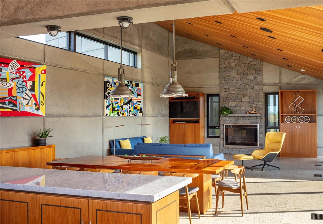 155 West Main Road Little Compton, RI 02837 - Photo 12 of 49