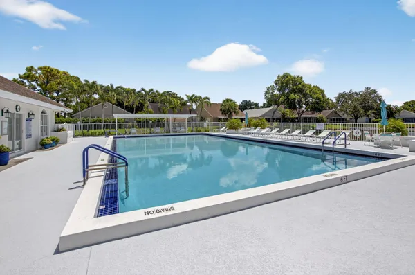 $239,900 | 13791 Oneida Drive, Unit C2, Delray Beach, FL 33446