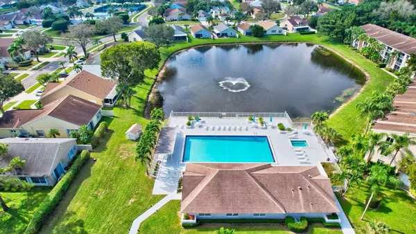 $239,900 | 13791 Oneida Drive, Unit C2, Delray Beach, FL 33446