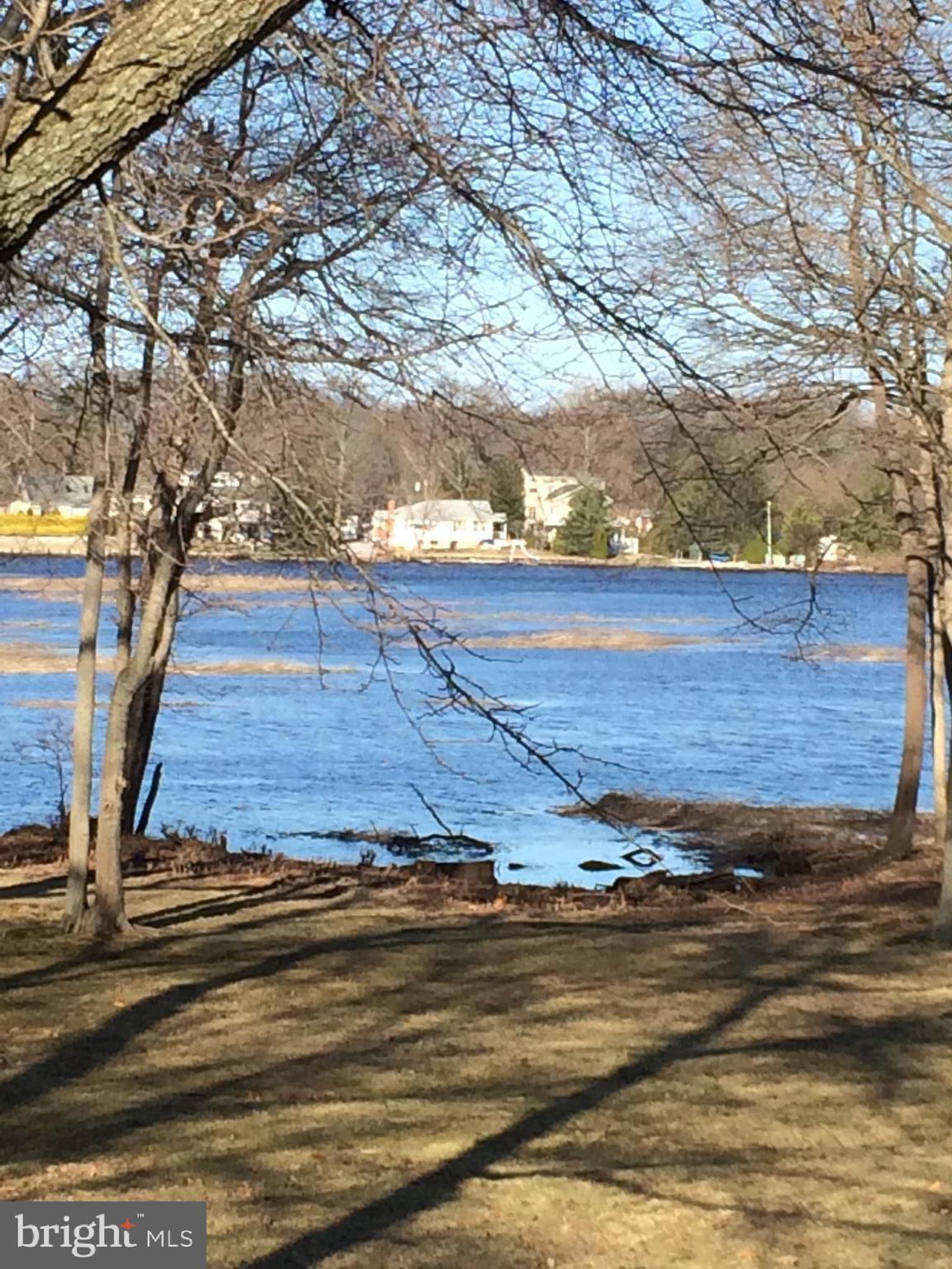 34 Cove Road Moorestown, NJ 08057 - Photo 12 of 80