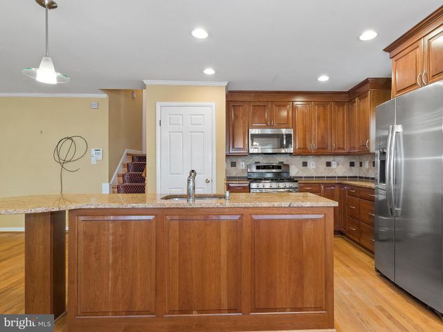 $775,000 | 4520 Chestnut Street, Bethesda, MD 20814