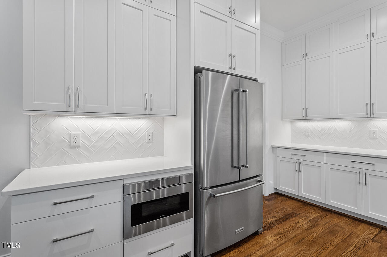 1805 Fairview Road Raleigh, NC 27608 - Photo 11 of 32 1805 Fairview Road_24