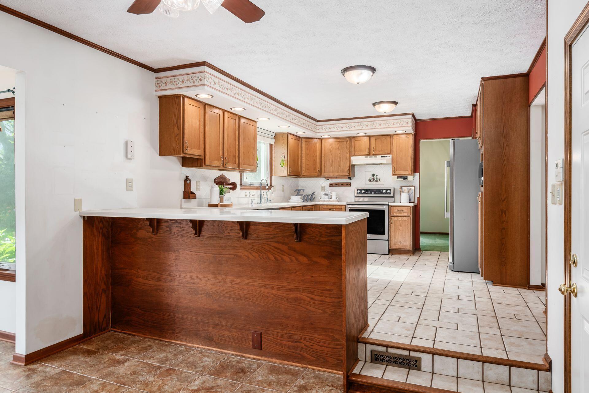 6945 Cooper Road Columbus, OH 43231 - Photo 21 of 48 018_29af9f0c54_g cooper rd-46