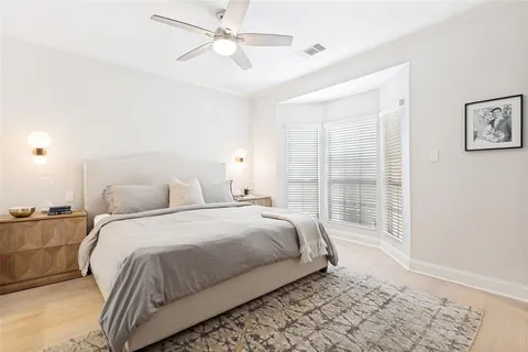 $985,000 | 6135 Belmont Avenue, Dallas, TX 75214